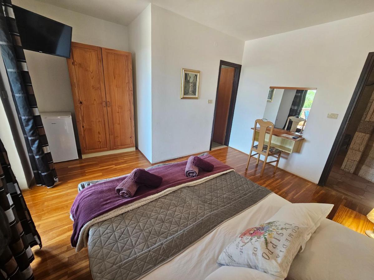 Guest house & Gaspar