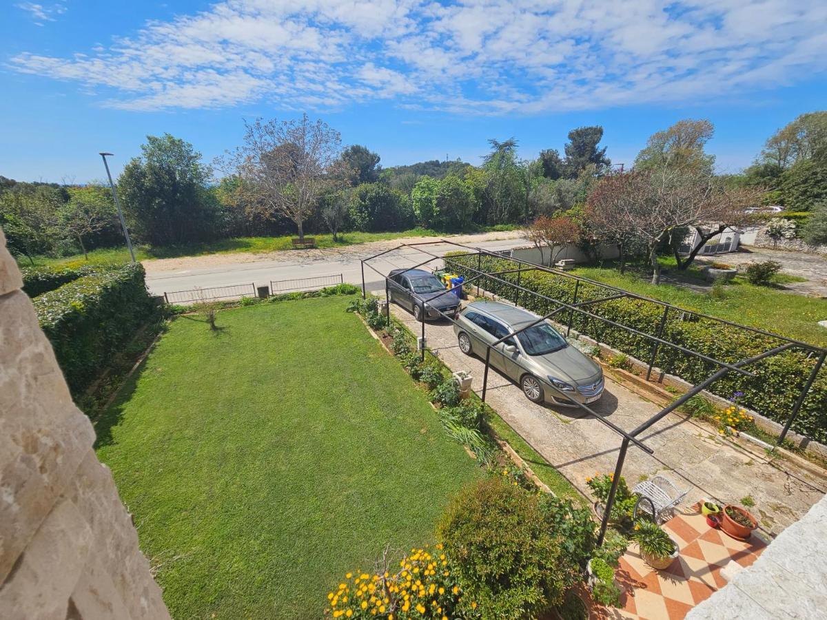 & Gaspar Guest house