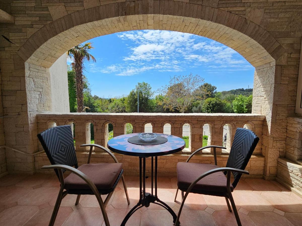 & Gaspar Guest house